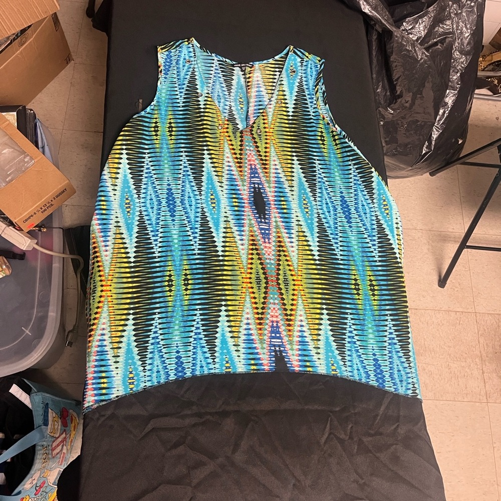 Unique Spectrum Vibrant Geometric Tank Top